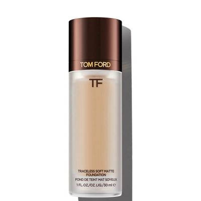 TOM FORD Traceless Soft Matte Matinį rezultatą suteikianti kreminė pudra