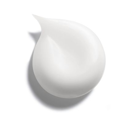 CHANEL LA CRÉME MAIN TEXTURE RICHE  Maitinamasis, apsauginis ir šviesinamasis rankų kremas