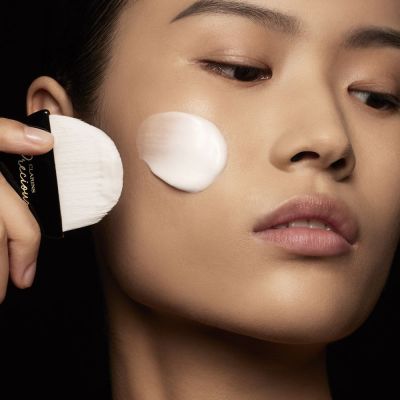 CLARINS Precious La Mousse Douce Nettoyante Veido valiklis