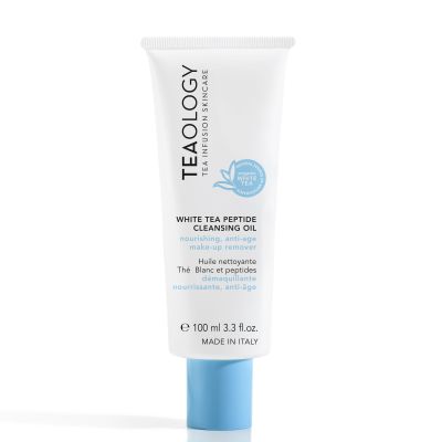 Cleansing oil