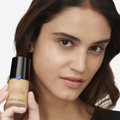 GIORGIO ARMANI BEAUTY Designer Glow Kreminė pudra