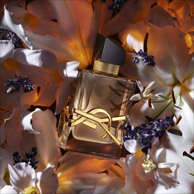 YVES SAINT LAURENT LIBRE FLOWERS & FLAMES Purškiamas kvapusis vanduo