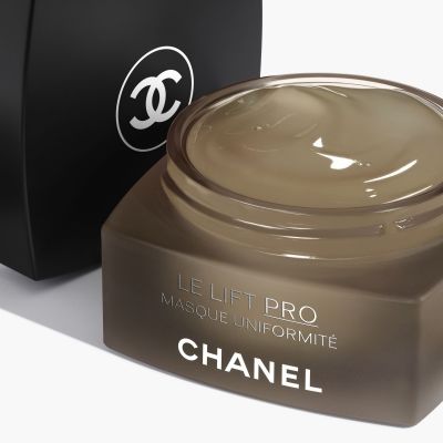 CHANEL LE LIFT PRO MASQUE UNIFORMITÉ  Stangrinamoji ir jauninamoji veido kaukė