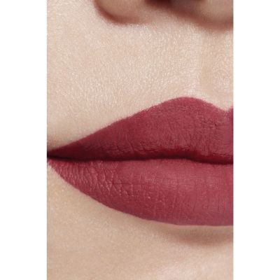 CHANEL ROUGE ALLURE LIQUID VELVET Kreminės, skystos tekstūros matiniai lūpų dažai 