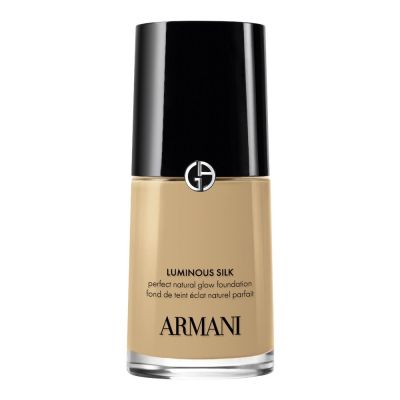 GIORGIO ARMANI BEAUTY Luminous Silk Natural glow radiant foundation