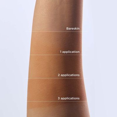 CLARINS SELF-TANNING MILKY LOTION Self-tanning milk